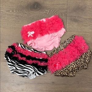 🍭3 for $25🍭 Set of 3 bloomers 12-18 months